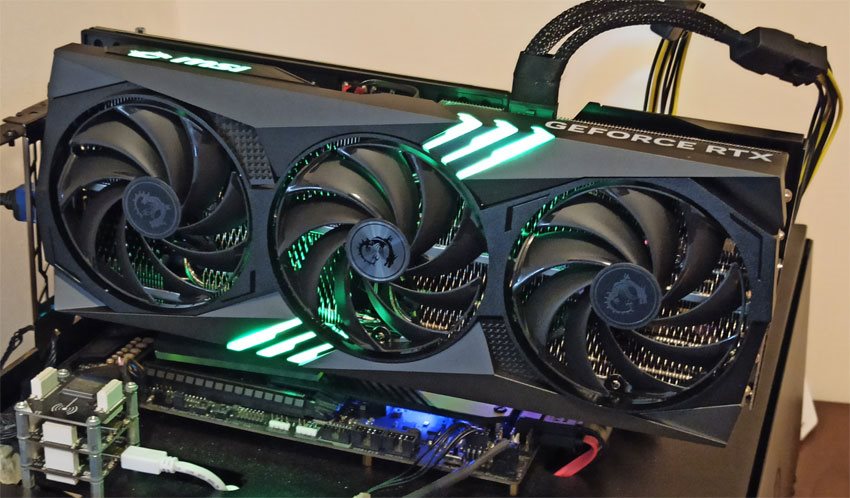 MSI RTX 4070 Ti GAMING X TRIO 12G v testoch