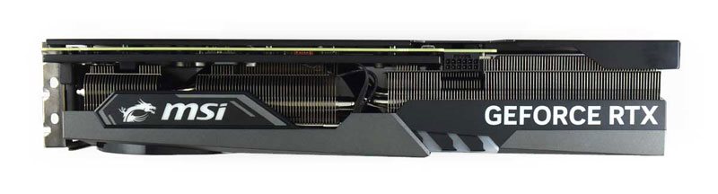 MSI RTX 4070 Ti GAMING X TRIO 12G; horná strana 