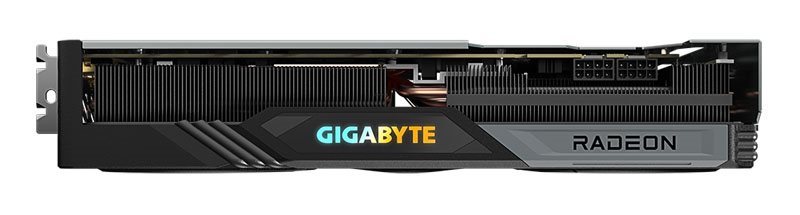 Gigabyte RX 7700 XT GAMING OC 12G; horná strana 