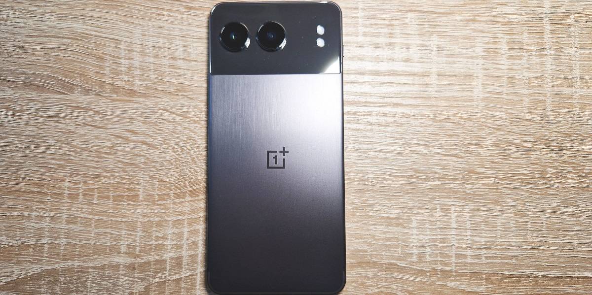 OnePlus Nord 4, recenzia, zadná strana