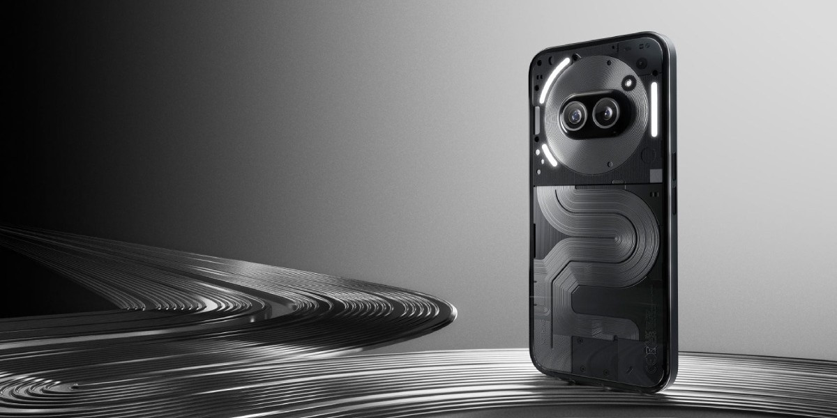 Nothing Phone (2a) Plus (PREVIEW)