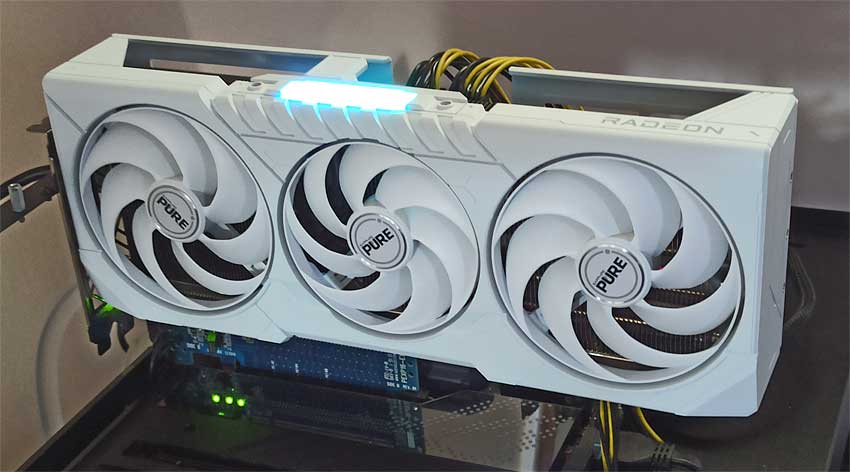 Sapphire PURE RX 9070 GAMING OC 16G v testoch