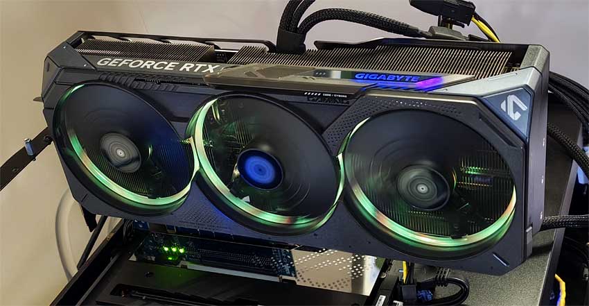 Gigabyte RTX 5080 GAMING OC 16G v testoch