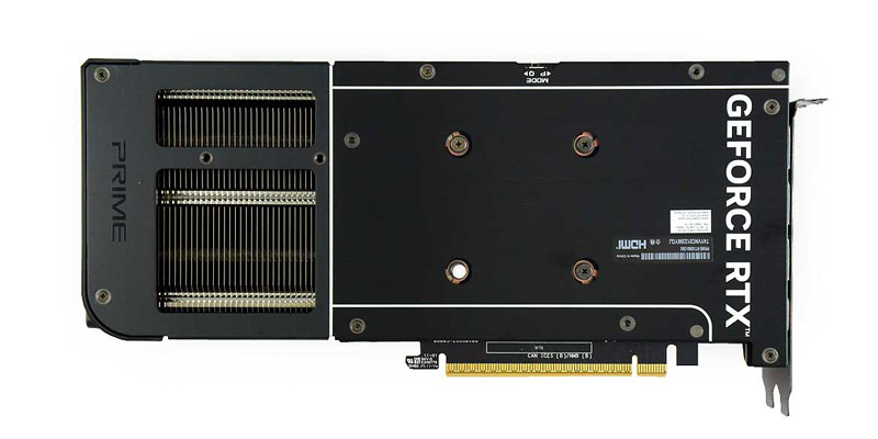 Asus PRIME RTX 5060 O8G; zadná strana