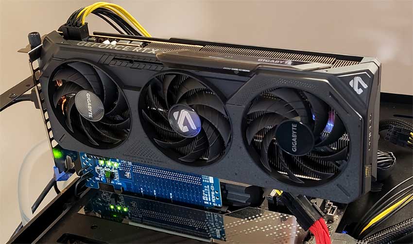 Gigabyte RTX 5050 GAMING OC 8G; Alza.sk