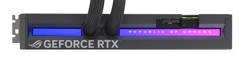 Asus ASTRAL LC RTX 5090 O32G Gaming; horná strana 