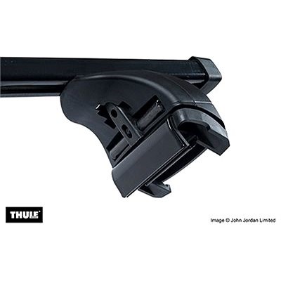 THULE Strešné nosiče pre CHEVROLET, Suburban, 5-dr SUV s integrovanými pozdĺžnymi nosičmi, r. v. 2015 -> - Strešné nosiče