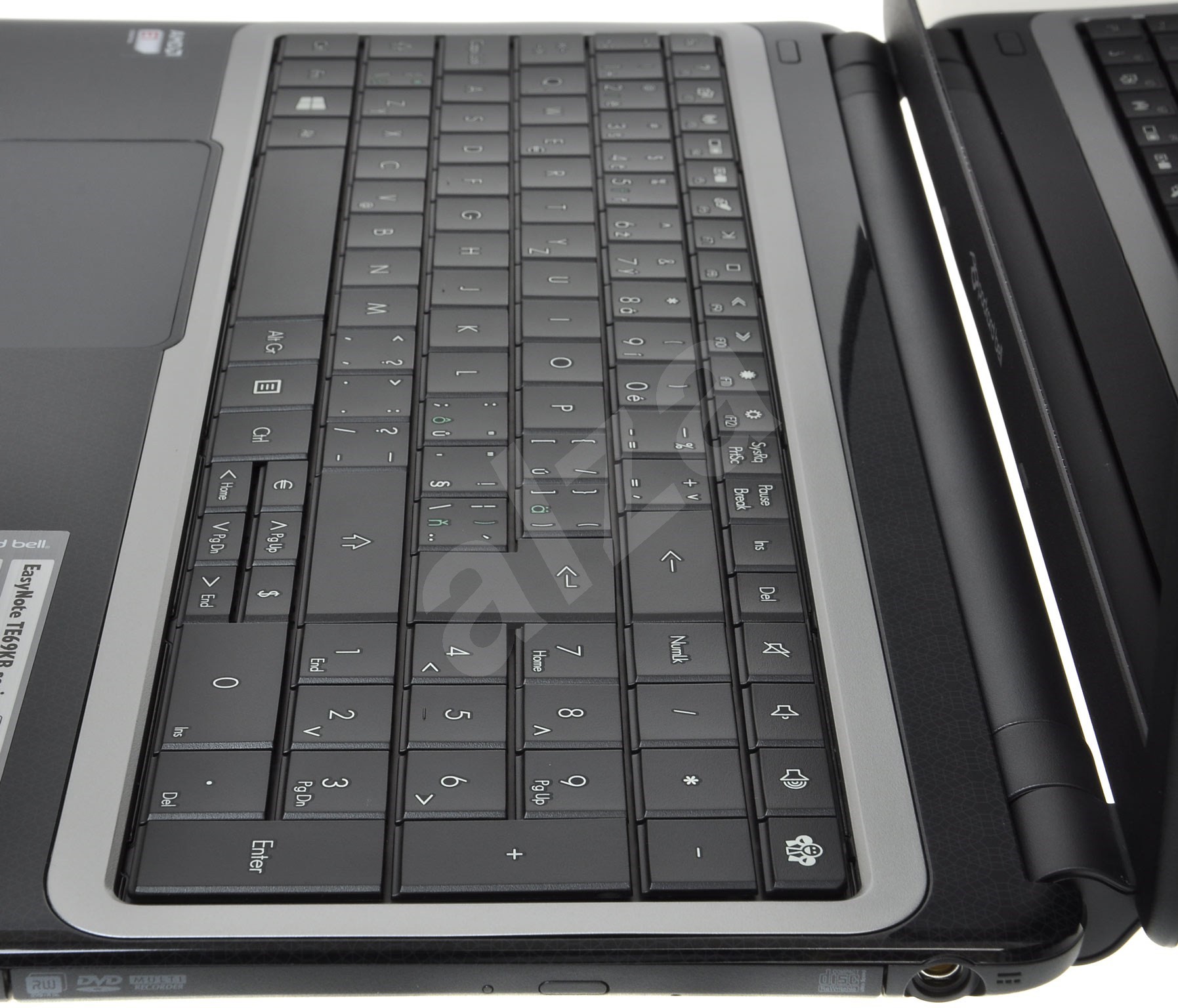 Revue de presse des tests publiés sur le Web (Packard Bell EasyNote LE69KB