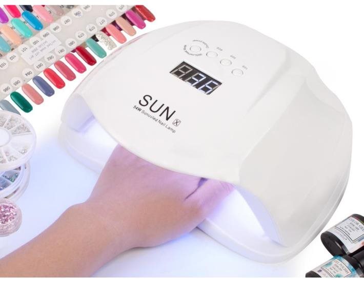 Verk UV/LED lampa na nechty Sun