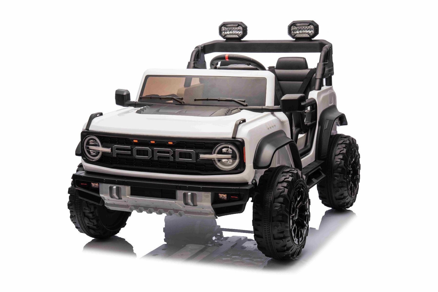 Ford Bronco XL biele