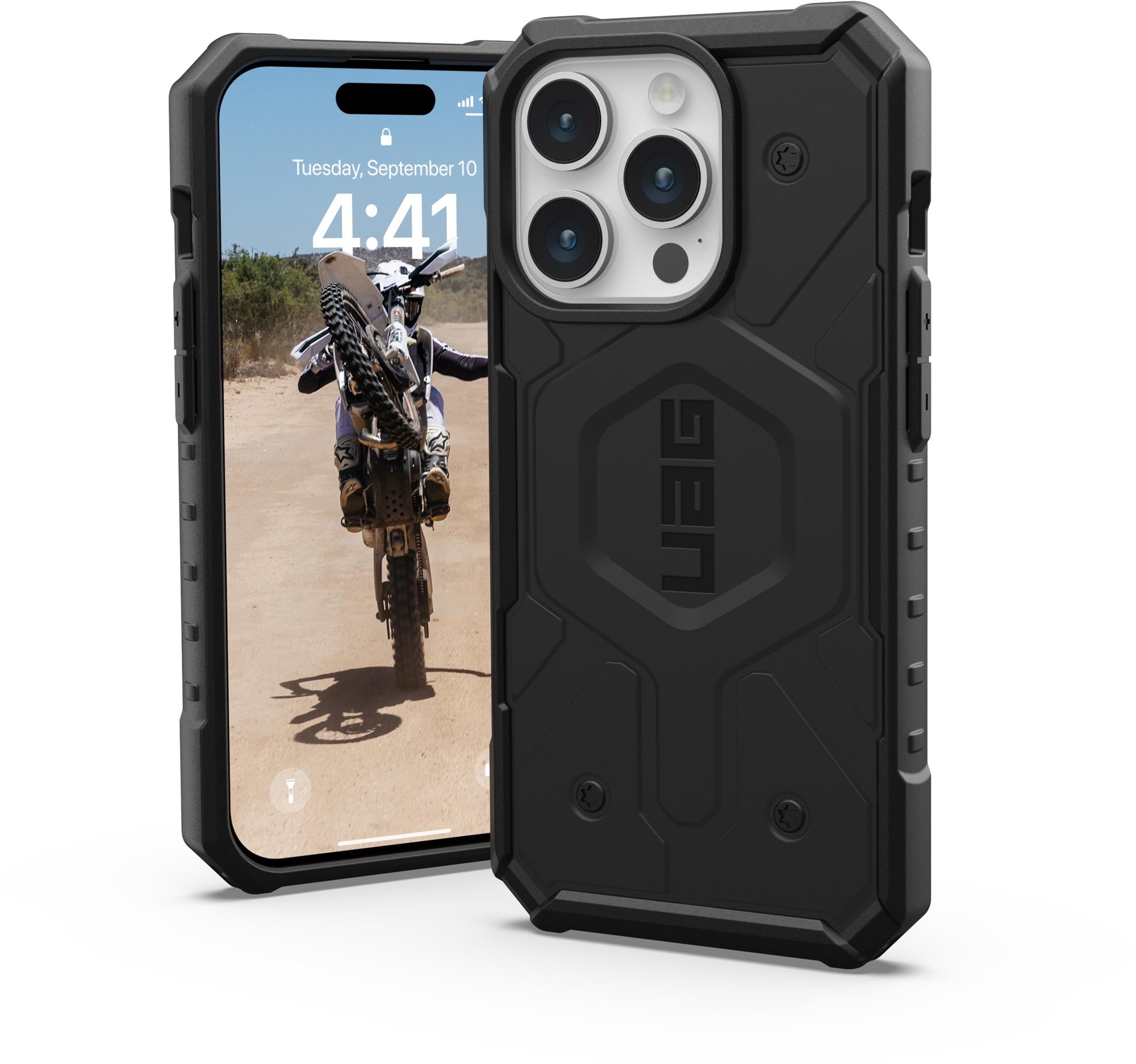UAG Pathfinder MagSafe Black iPhone 15 Pro