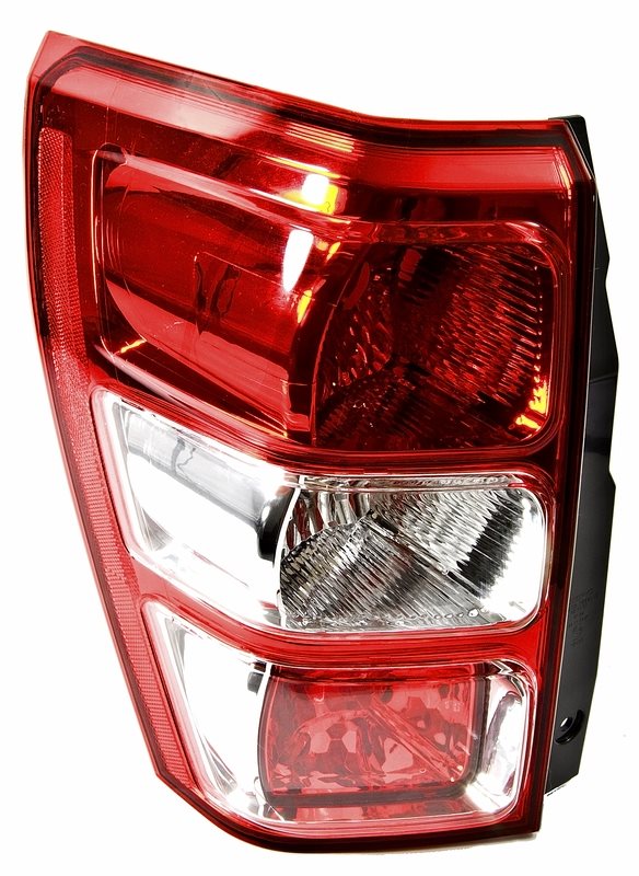 ACI SUZUKI VITARA 06- zadné svetlo (bez objímok) 2.0, 5-dv. L