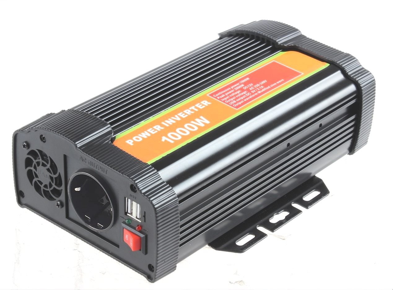 BYGD P1000U - menič napätia, 12 V na 230 V 1 000 W
