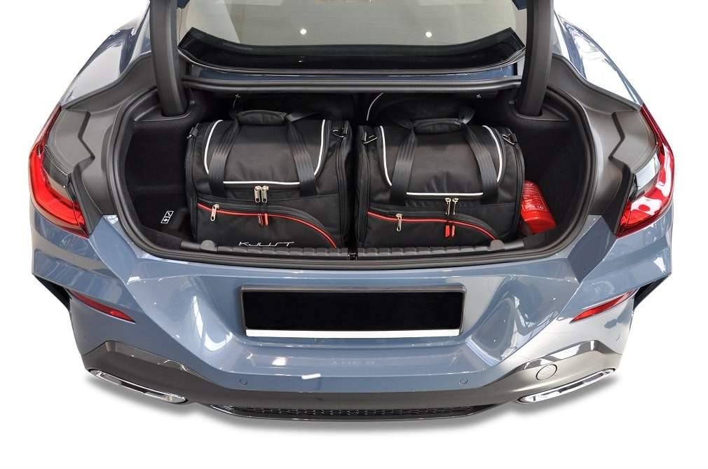 KJUST SÚPRAVA TAŠIEK 4 KS PRE BMW 8 COUPE 2018+