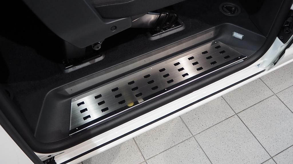Alu-Frost Kryt prahu-nerez, zadný VOLKSWAGEN TRANSPORTER T5/T6