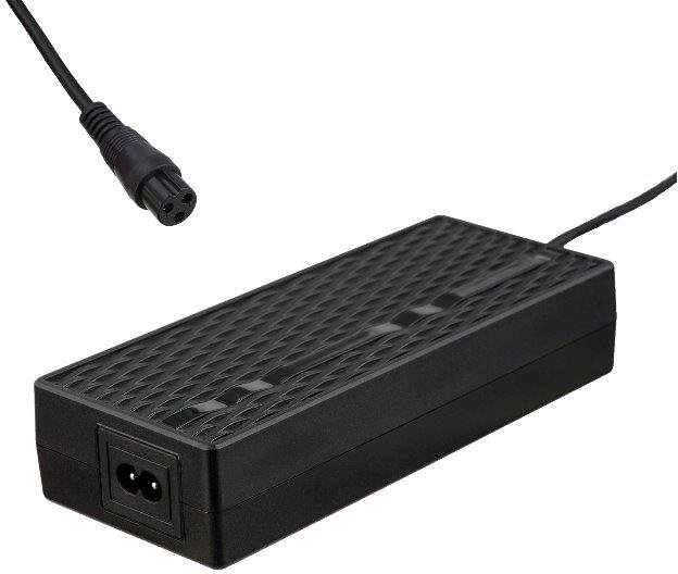 Akyga napájací zdroj IEC C8 / Mini XLR ženský, 110 W – 1 m