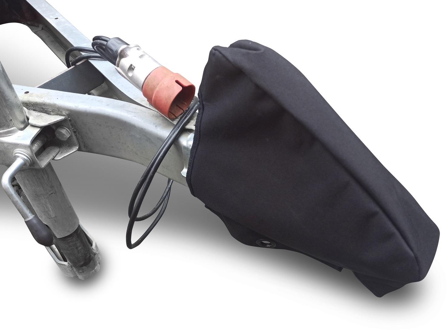 AZ Auto Design kryt ťažnej spojky