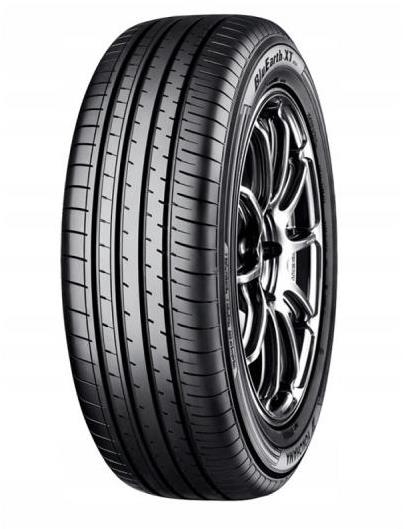 Yokohama Bluearth-Xt Ae61 215/65 R17 99V Letná