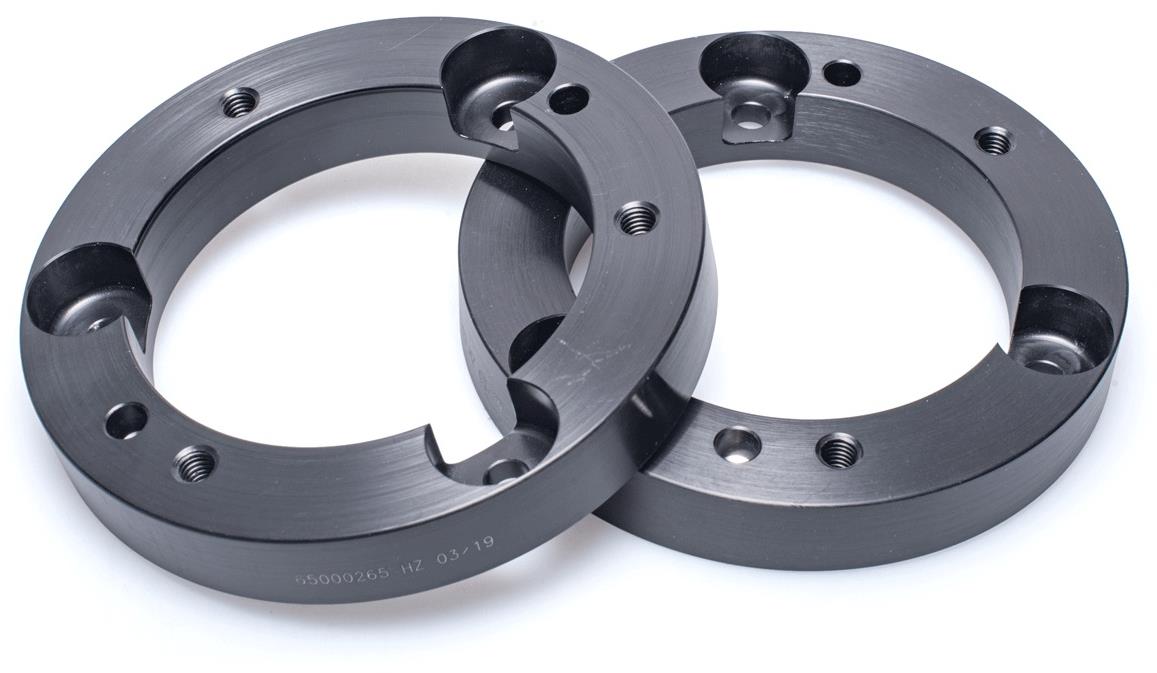 ST Suspensions podložky pro zvýšení vozu pro BMW řada 5 (E60), +20 mm