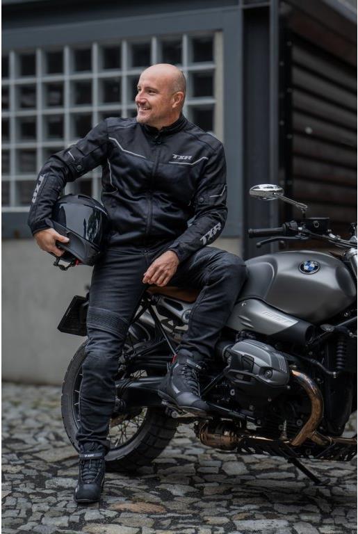 TXR Aero čierna, veľkosť S
