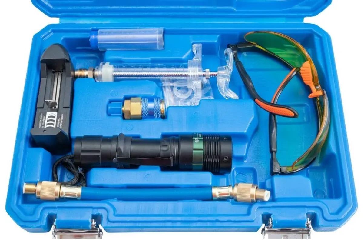 Qautros QS13134 UV lampa na kontrolu úniku chladiva z klimatizácie