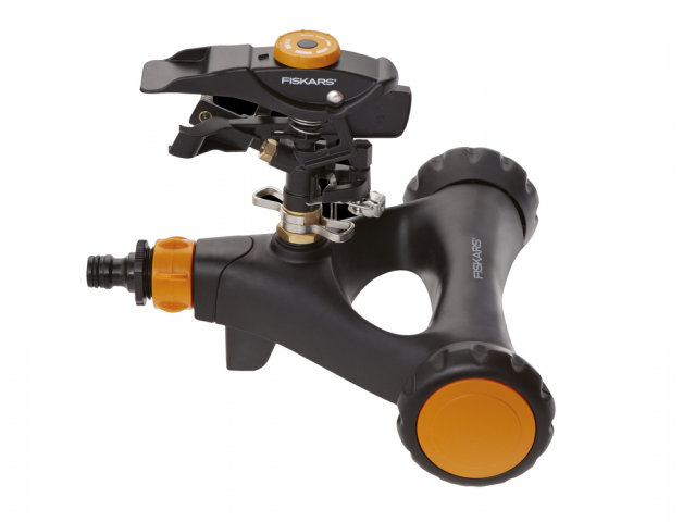 FISKARS Impulzný zavlažovač, kovový s kolieskami
