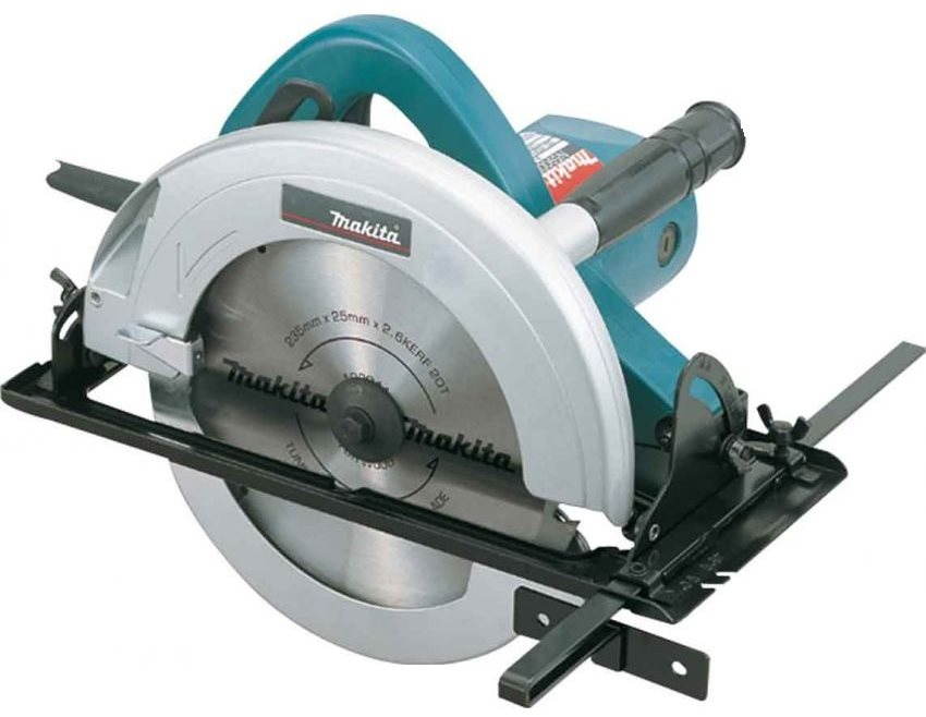 MAKITA Ručná kotúčová píla 235 mm, 2000 W N5900B