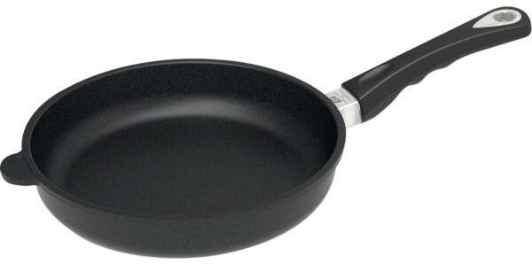 AMT Gastroguss Liatinová panvica 24 cm, vhodná na indukciu