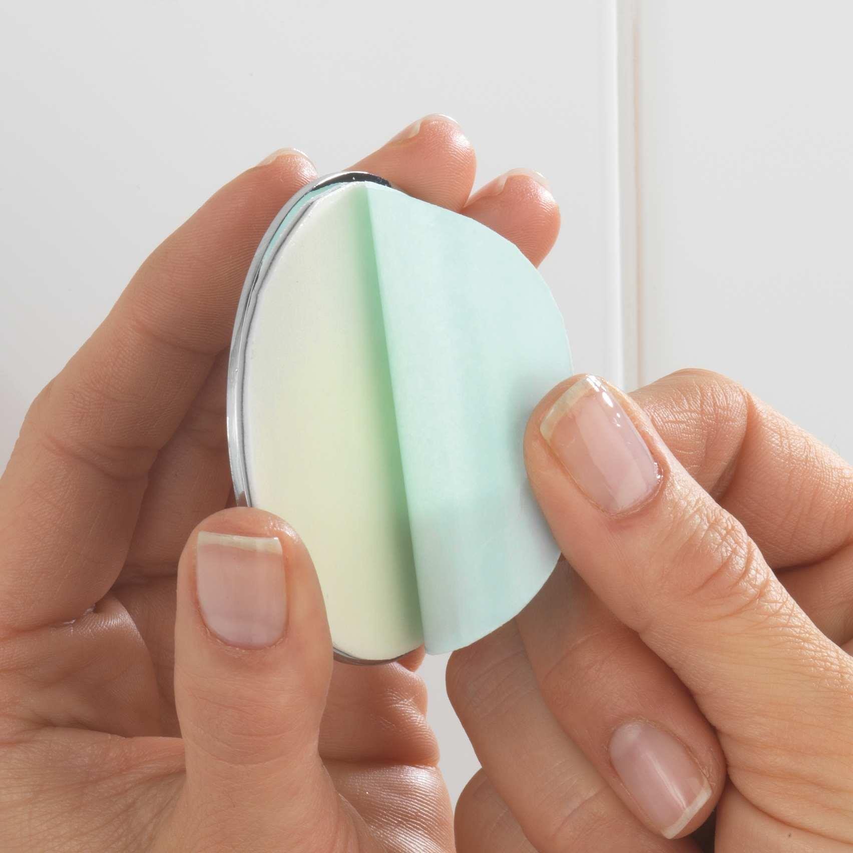 WENKO BEZ VŔTANIA TurboLoc 2 ks náhradnej základne, rad UNO, kovovo lesklé