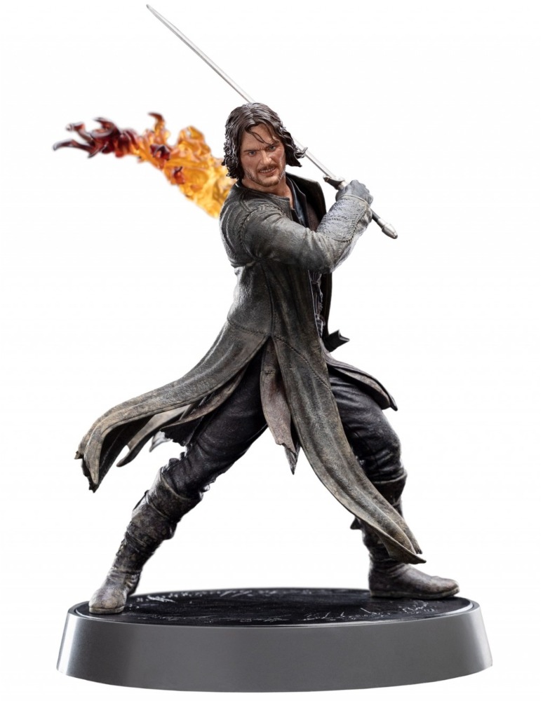 The Lord of the Rings – Aragorn w/Torch – figúrka