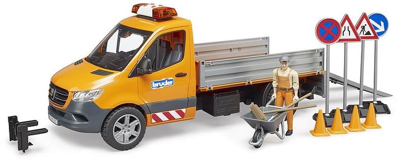 Bruder 2677 nový MB Sprinter Cestári s figúrkou a príslušenstvom