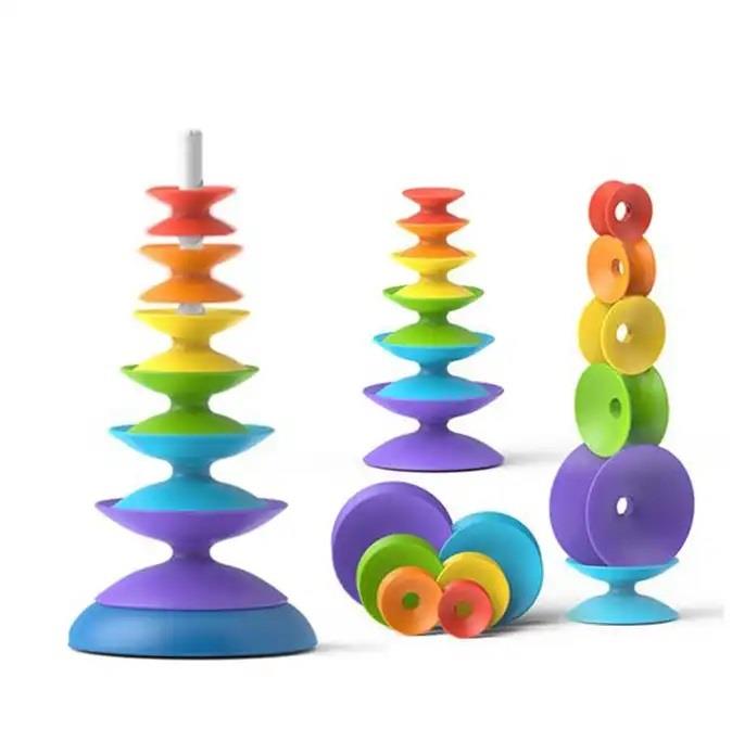 Bavytoy – Skladacia veža vo farbách dúhy