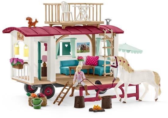 Karavan na tajné klubové stretnutia