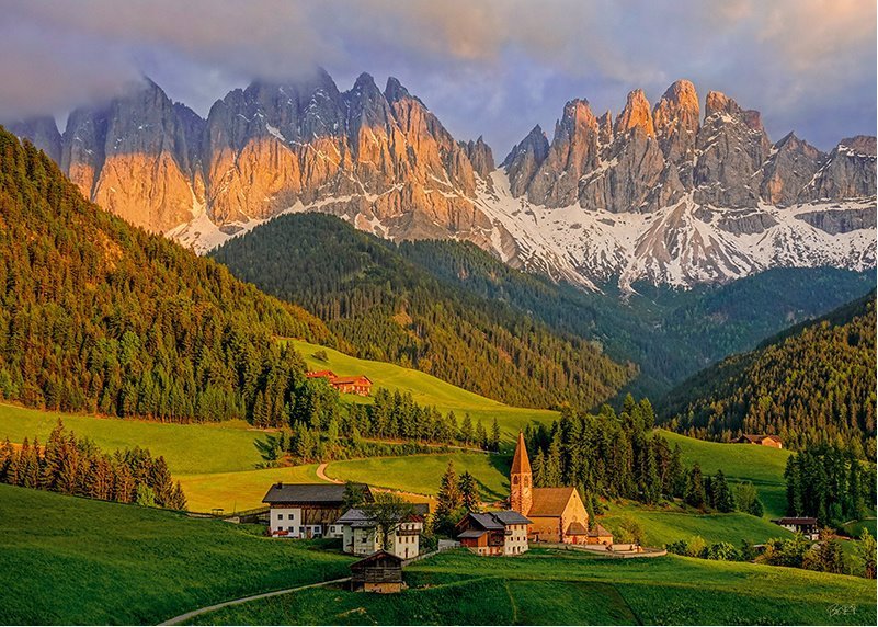 CHERRY PAZZI Santa Maddalena, Dolomity 1000 dielikov