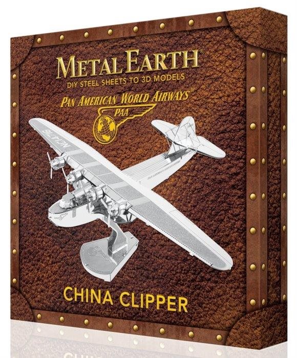 Metal Earth 3D puzzle Pan American World Airways: China Clipper (deluxe sada)