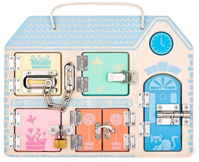 Woody Zámočky na doske