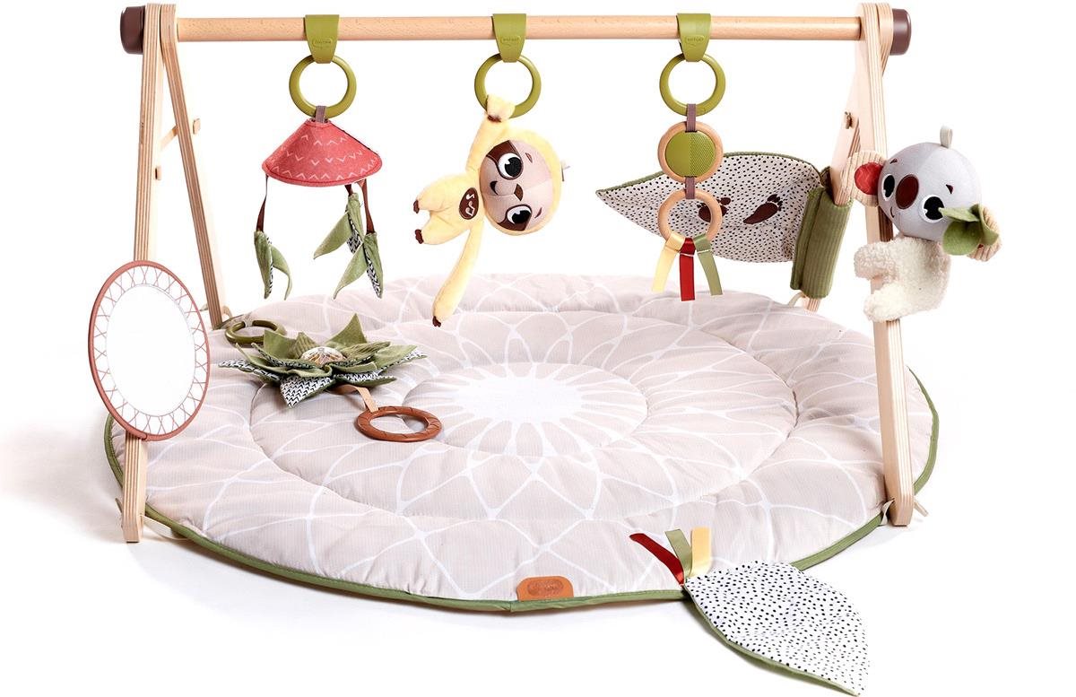 Hracia deka s drevenou hrazdou Boho Chic