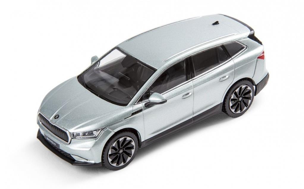 Škoda Enyaq iV, strieborná Arctic