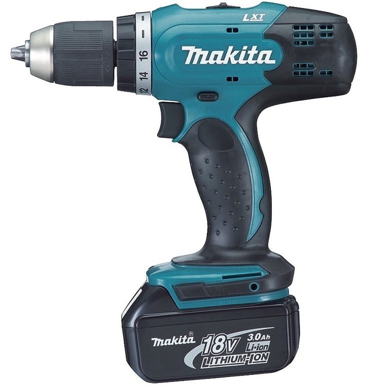 MAKITA Aku vŕtací skrutkovač Li-Ion LXT 18 V/3,0 Ah DDF453SFE