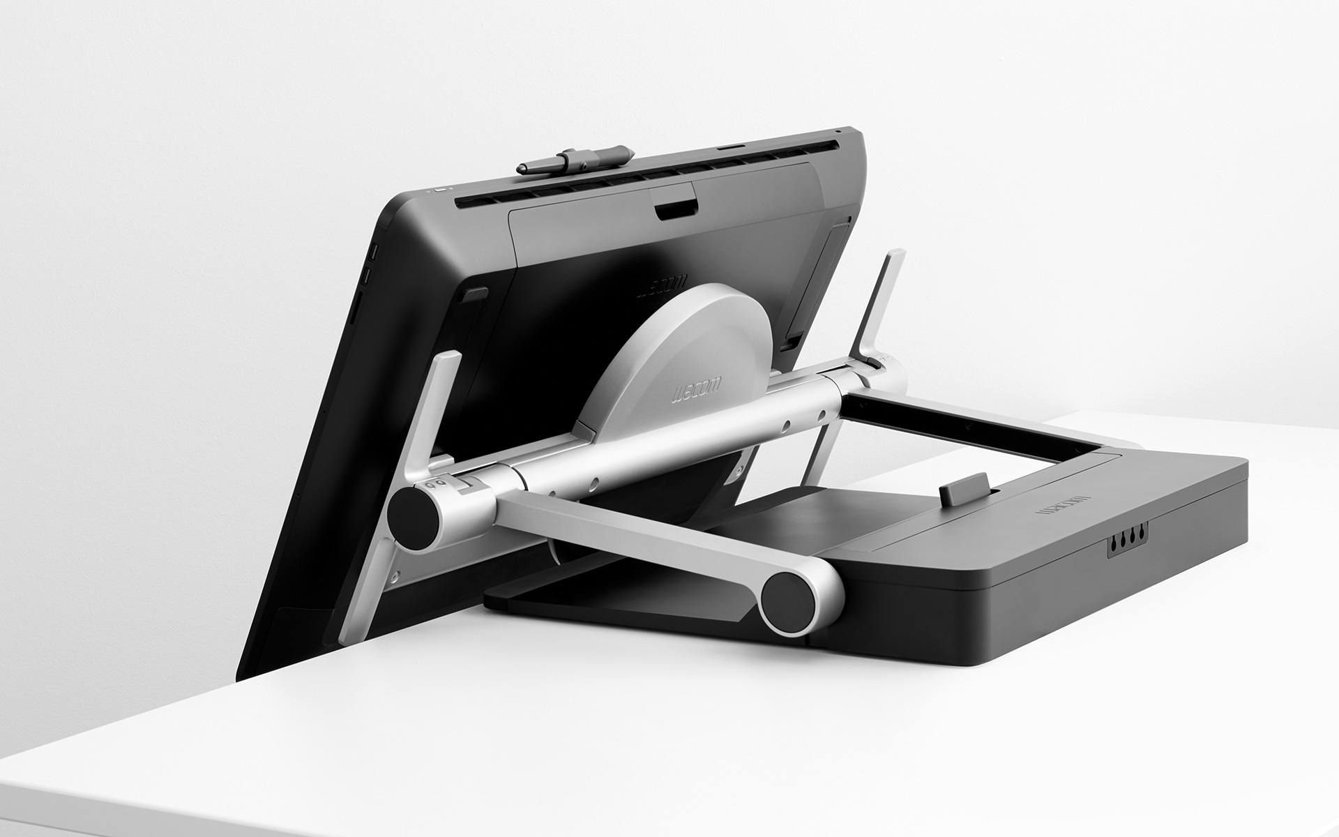 Wacom Cintiq Pro 24 Ergo Stand