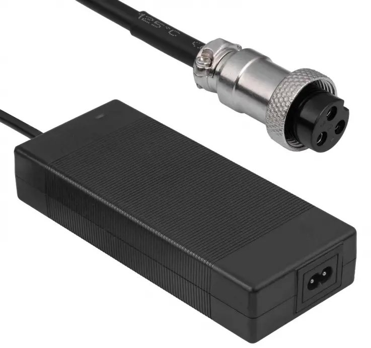 Akyga zdroj elektrobicyklov 67,2 V/2 A 135 W GX16 12 mm