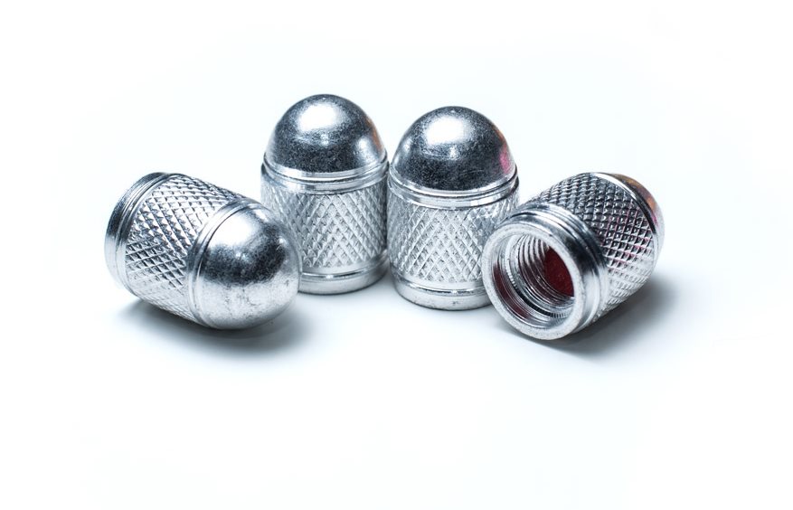 Čiapočky ventilkov ALU strieborné, 4 ks