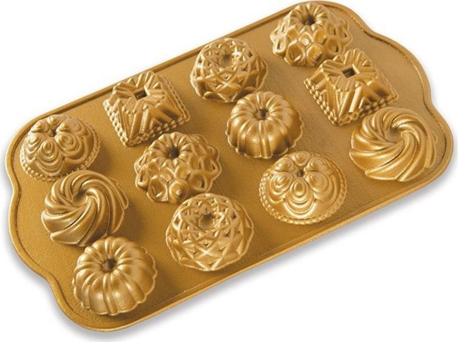 Nordic Ware Minibábovky plát s 12 formičkami zlatý