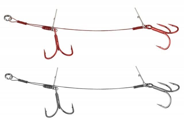 Savage Gear Carbon49 Double Stinger, veľkosť 3/0, 15 cm, 23 kg, 2 ks