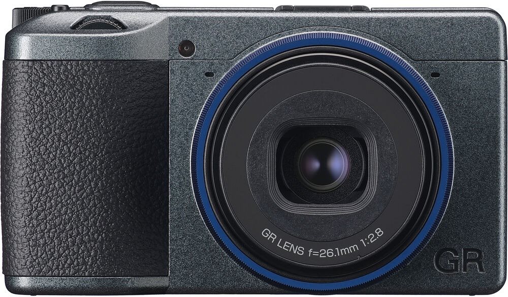 RICOH GR IIIx Urban Edition + GC 11