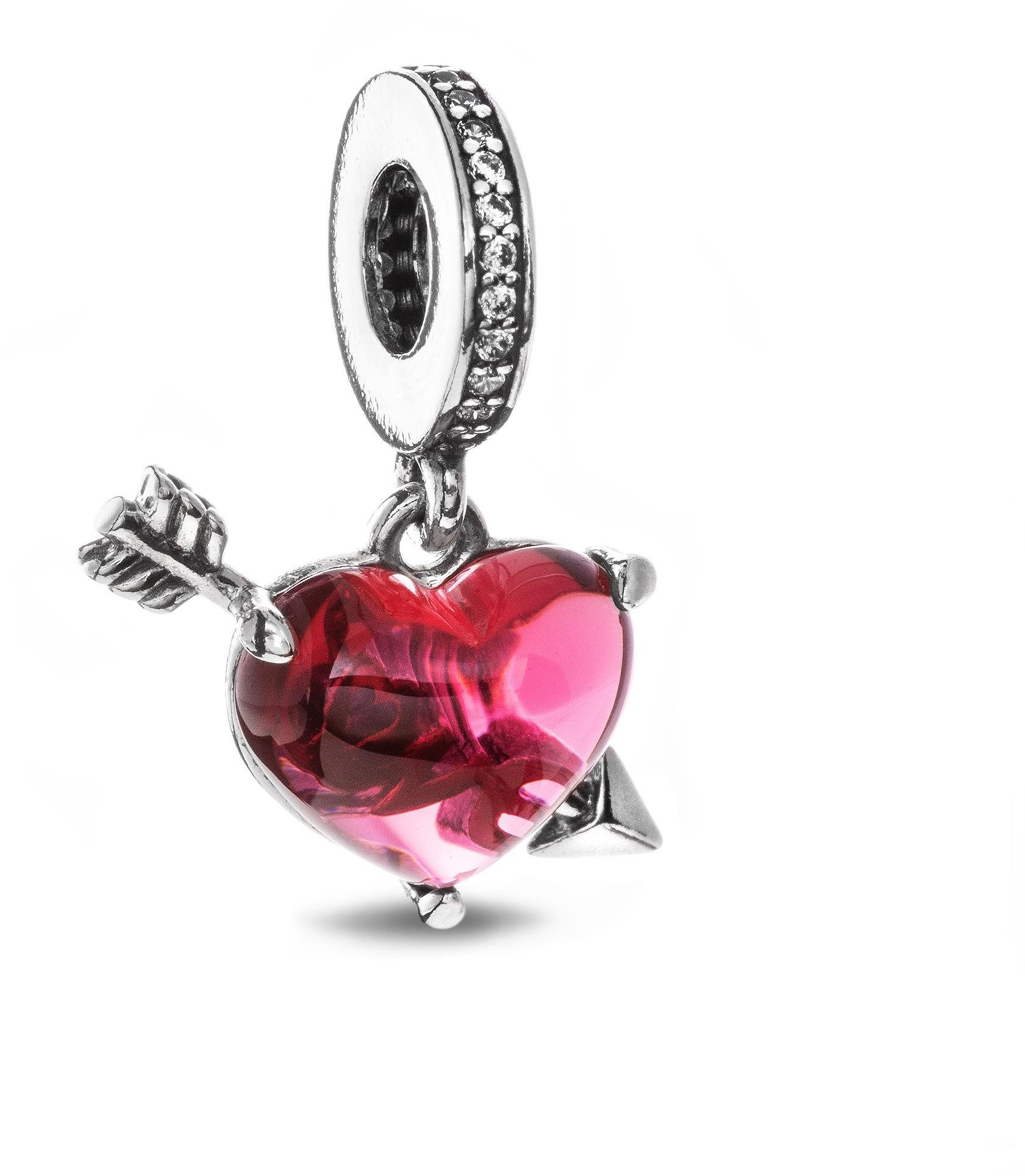 PANDORA model 793085C01 Visiaci, Červené srdce a šíp z Murano skla (Ag 925/1000, 2,37 g)