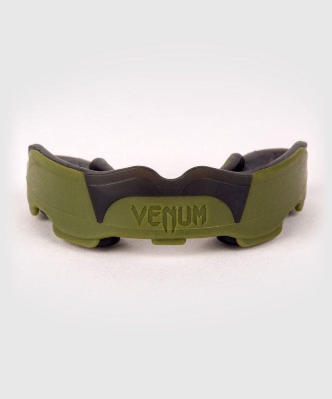 VENUM PREDATOR – Khaki/Black