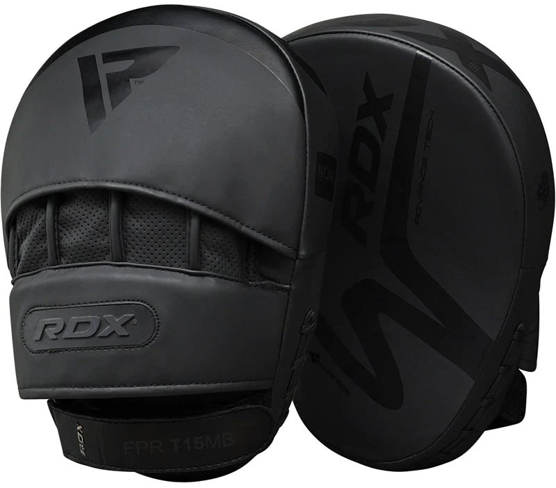 RDX Focus Zakrivené boxovacie chrániče T15, čierne