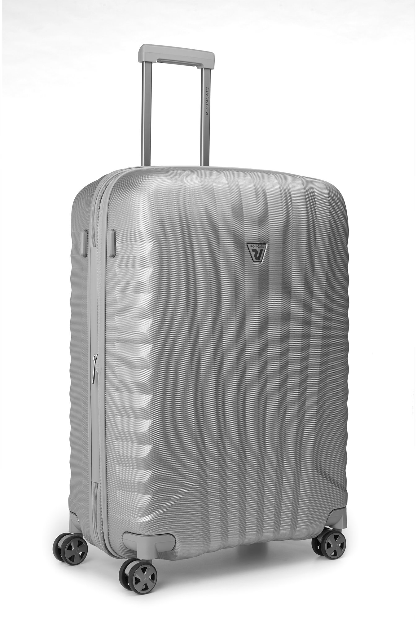 Roncato cestovný kufor Uno Premium 3.0 M 75 × 47 × 27/32 cm strieborný