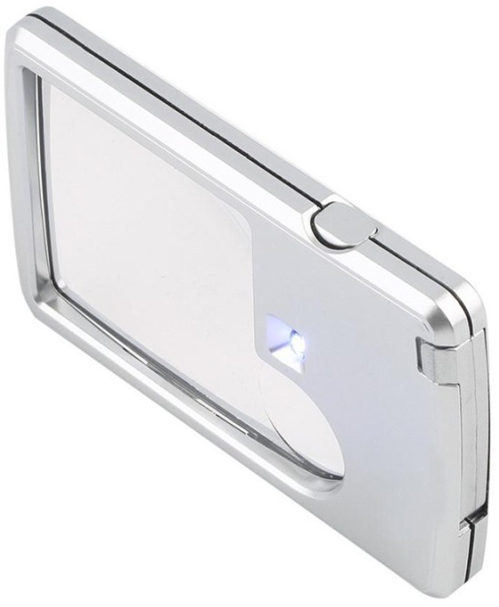 Verk Vrecková lupa s LED svetlom 3×/6×, 8,9 × 5,7 × 0,9 cm